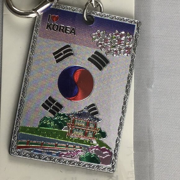 Genuine KOREA Key Ring Holder Souvenir Silver Tone - Picture 2 of 3